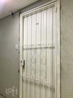 Image 33 - 993981