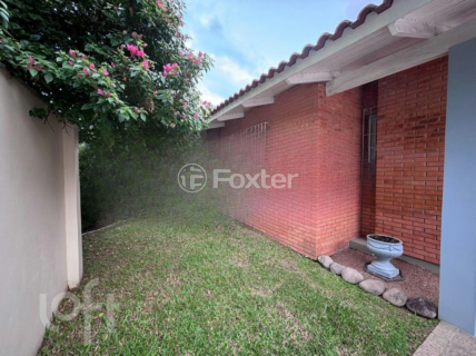 Image 34 - 993992