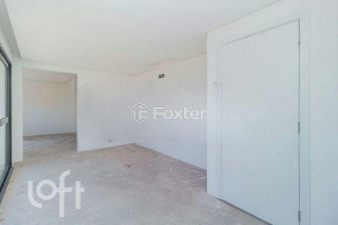 Image 33 - 993997