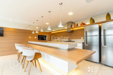 Image 33 - 994064