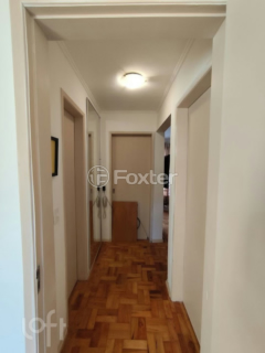 Image 7 - 994643