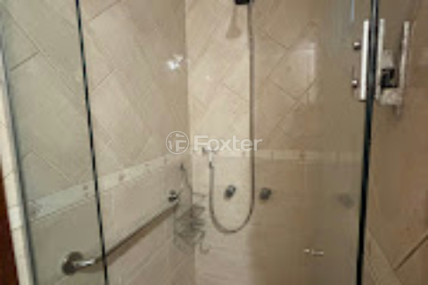 Image 7 - 994847