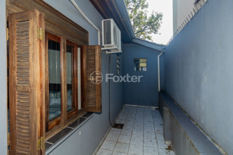 Image 21 - 994903