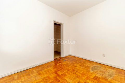 Image 21 - 994980