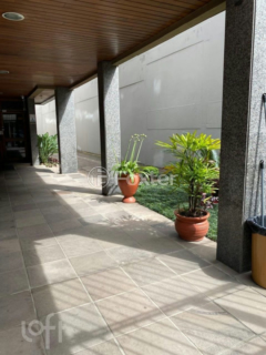 Image 28 - 995143