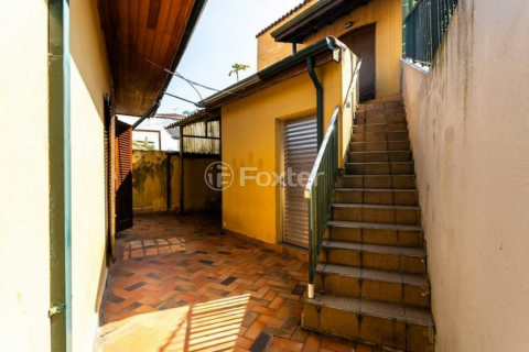 Image 36 - 995347