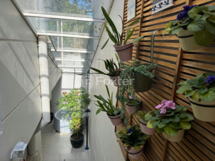 Image 29 - 995362