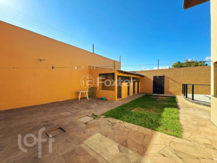 Image 38 - 995547