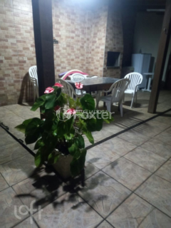 Image 7 - 995550