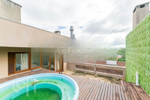 Image 39 - 995609
