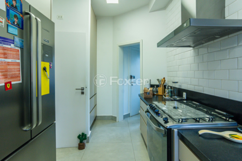 Image 32 - 995629