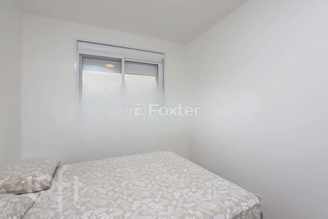Image 7 - 995645