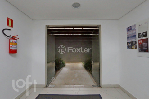 Image 21 - 995645