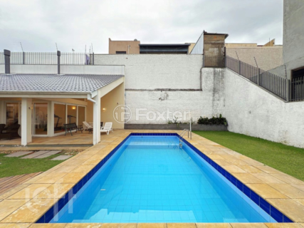 Image 3 - 995649