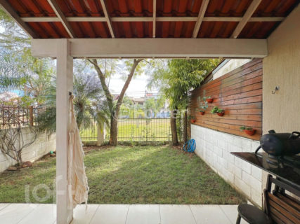 Image 33 - 995651