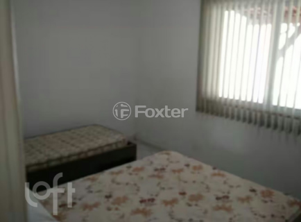 Image 33 - 995657