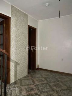 Image 7 - 995878