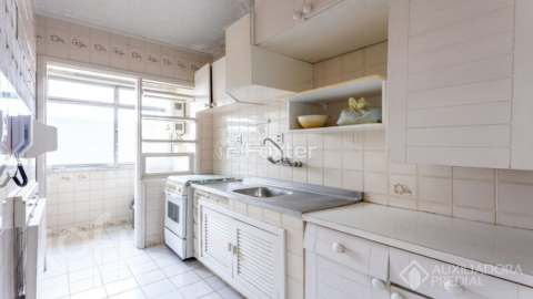 Image 3 - 995919