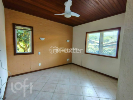 Image 7 - 996282