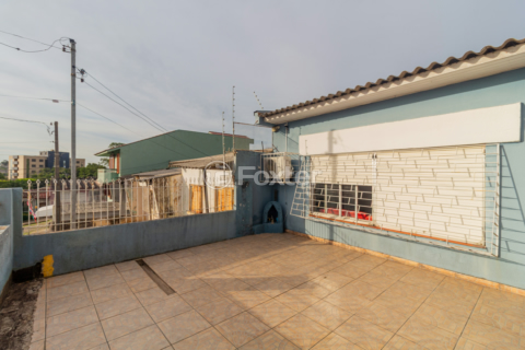 Image 27 - 996318