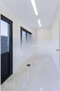 Image 32 - 996339