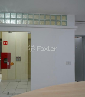 Image 5 - 996371