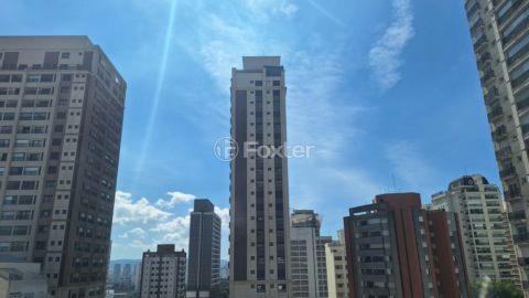 Image 17 - 996404