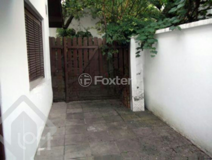 Image 8 - 996468