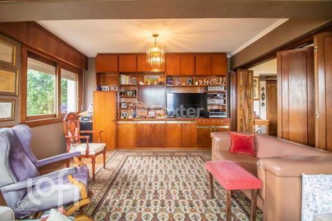 Image 8 - 996609