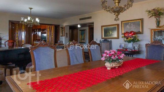 Image 3 - 996609
