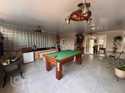 Image 38 - 996615