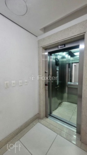 Image 72 - 996680