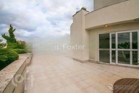Image 36 - 996680