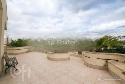 Image 31 - 996680
