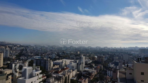 Image 35 - 996680