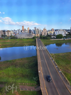 Image 3 - 996683