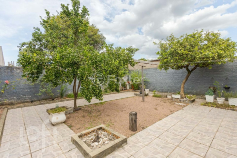 Image 23 - 996695