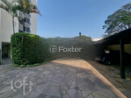 Image 30 - 996720