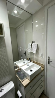 Image 9 - 996776