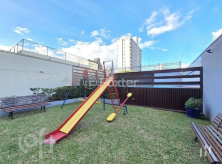 Image 38 - 996825
