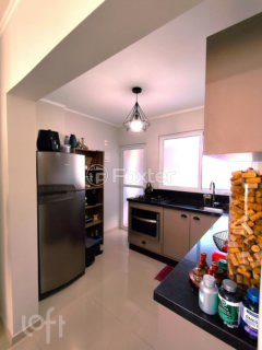 Image 3 - 996847