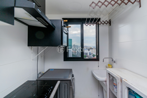 Image 30 - 996851