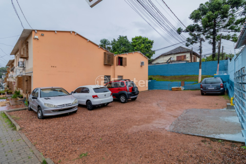 Image 35 - 996915