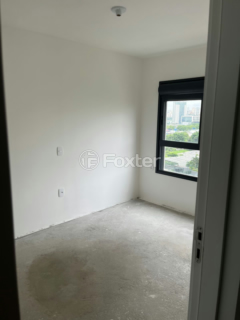 Image 21 - 996917