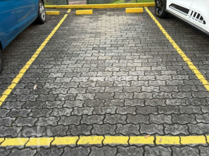 Image 35 - 997021