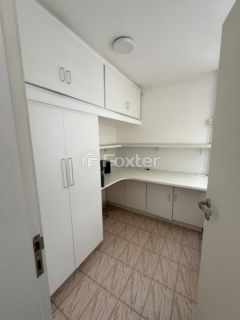 Image 3 - 997105