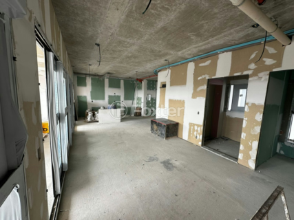 Image 3 - 997210