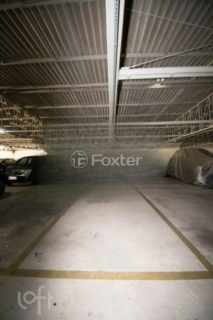 Image 33 - 997268