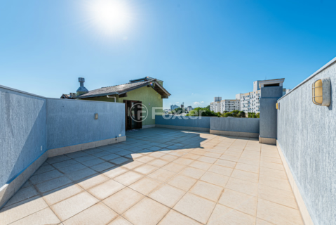 Image 30 - 997272