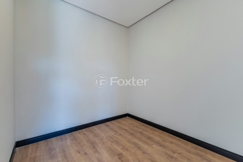 Image 33 - 997336